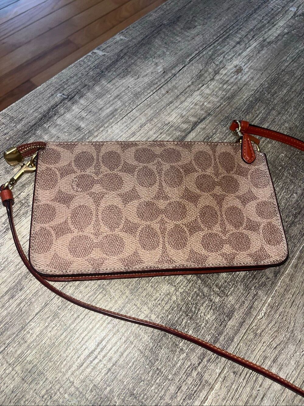 Coach Noa Beige Pop-Up Signature Messenger Bag Signature Canvas - Picture 5 of 9